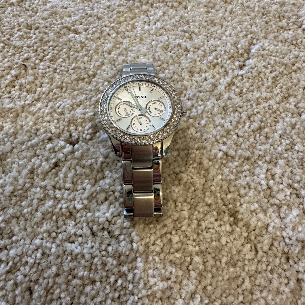 Fossil Silver Women's Watch - Picture 2 of 14
